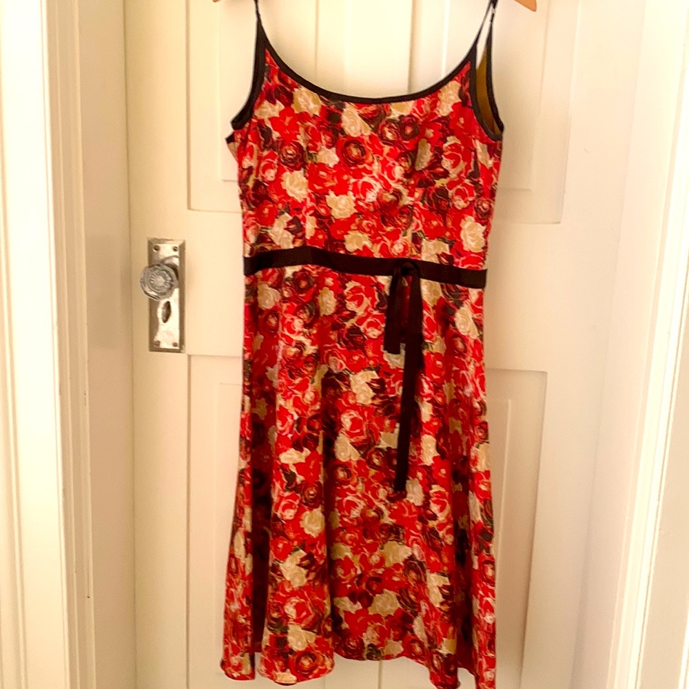 Pink and red silk Saja dress with brown trim